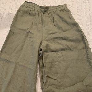 Brand new with tags. Linen pants from the Loft.